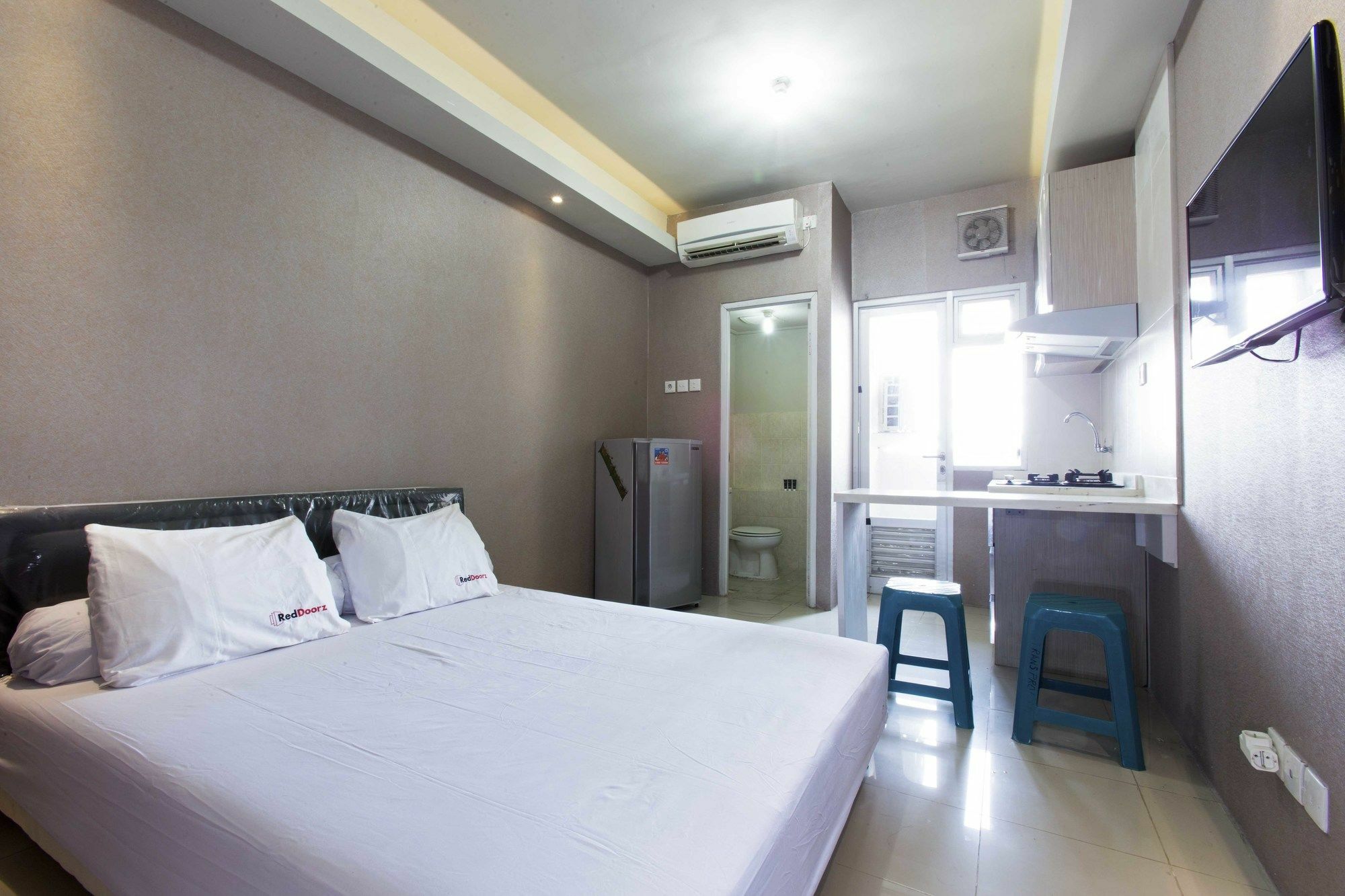 Reddoorz Apartment @ Pegangsaan Kelapa Gading Jakarta Luaran gambar